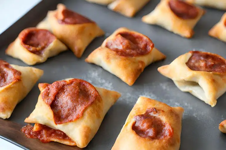 HOMEMADE PIZZA ROLLS