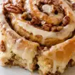 giant southern pecan cinnamon roll 2026 06 16 034000 683x1024 1