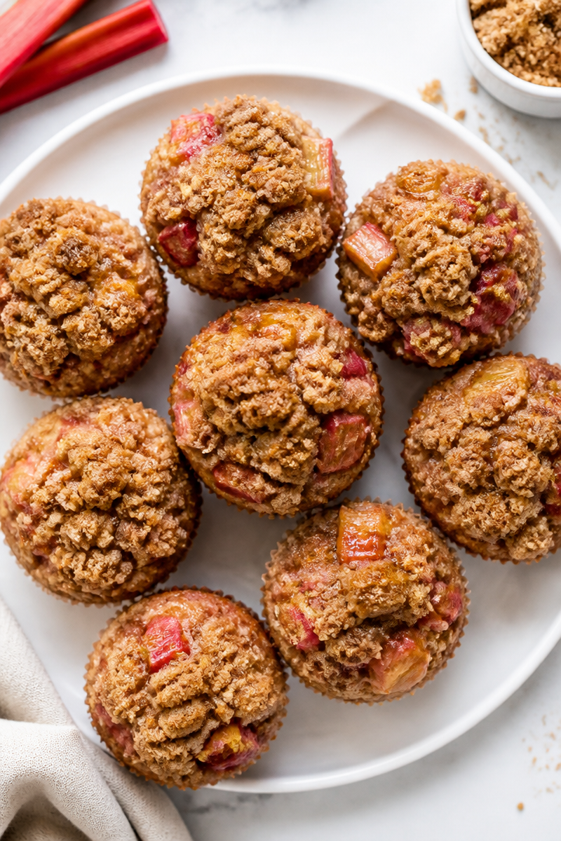 Upside Down Rhubarb Muffins with Cinnamon Streusel Upside Down Rhubarb Muffins with Cinnamon Streusel