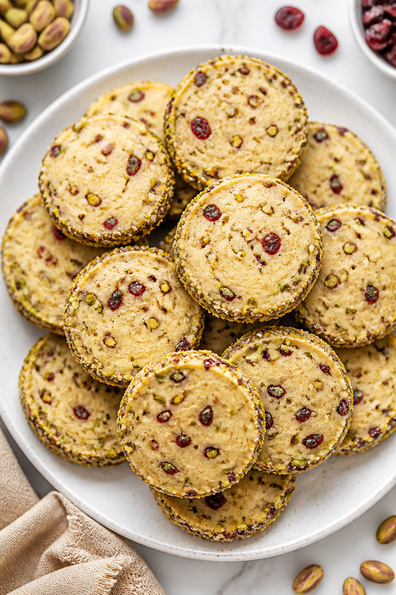 Cranberry Pistachio Shortbread Cookie Bite Cranberry Pistachio Shortbread Cookie Bite