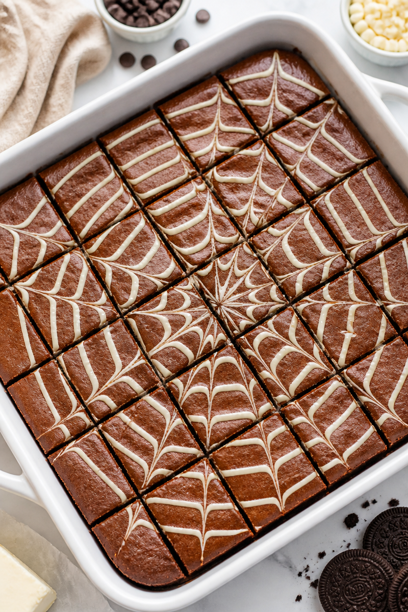 Gooey Spiderweb Chocolate Cheesecake Bars Gooey Spiderweb Chocolate Cheesecake Bars